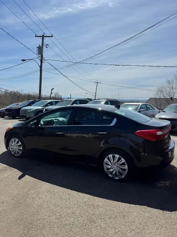 Kia Forte 2015 - Thumbnail 4