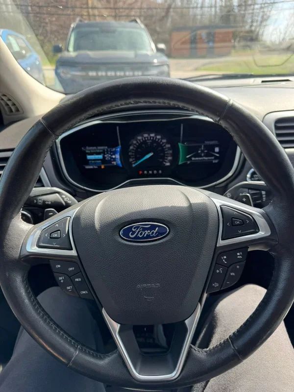 Ford Fusion 2016 - Thumbnail 11