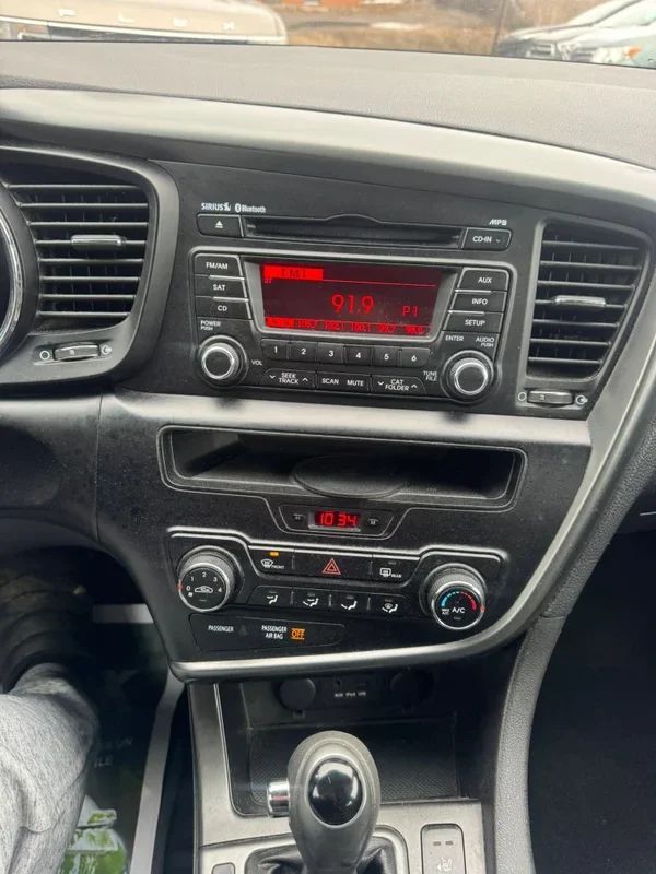 Kia Optima 2012 - Thumbnail 9
