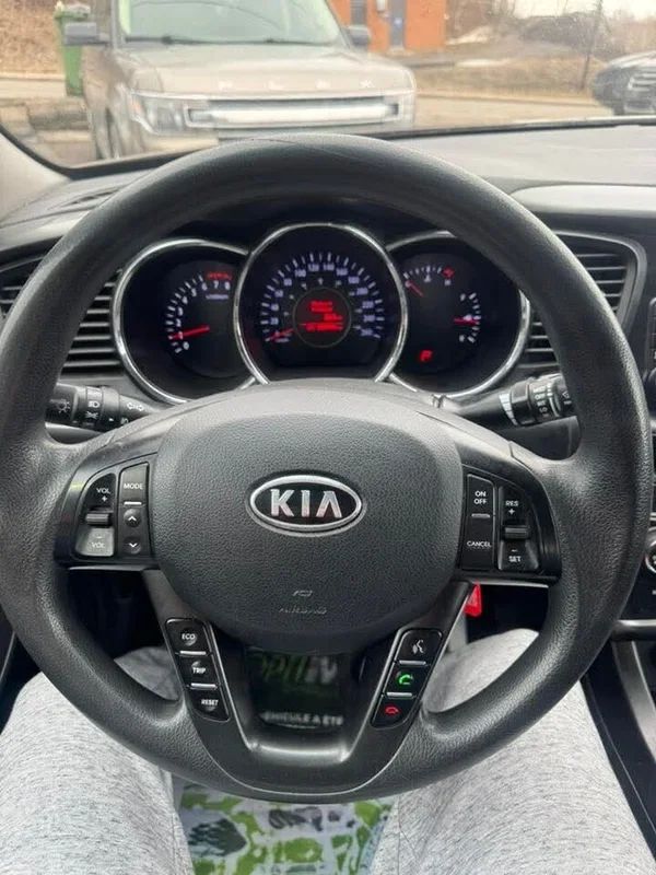 Kia Optima 2012 - Thumbnail 10
