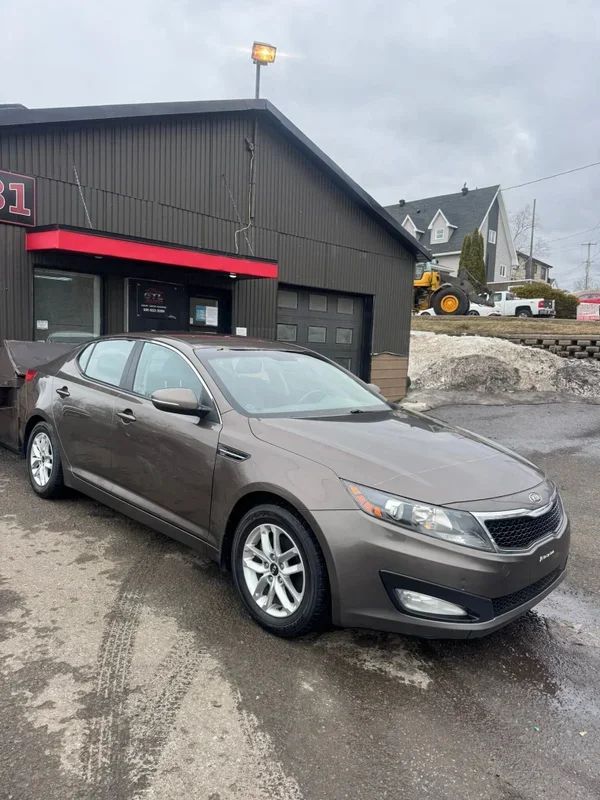 Kia Optima 2012 - Thumbnail 1