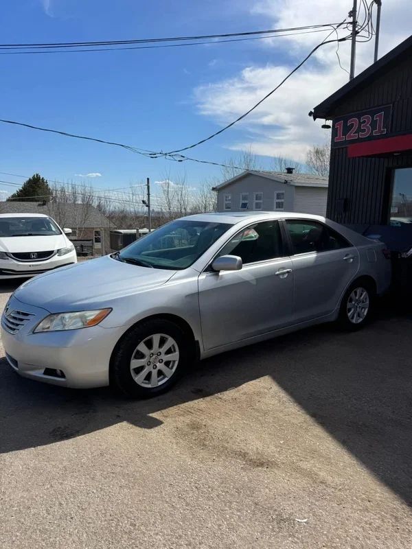Toyota Camry 2009 - Thumbnail 2