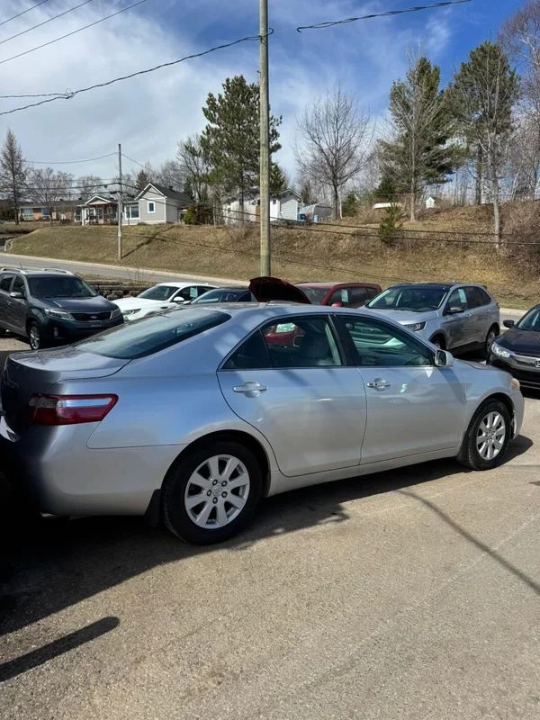 Toyota Camry 2009 - Thumbnail 3