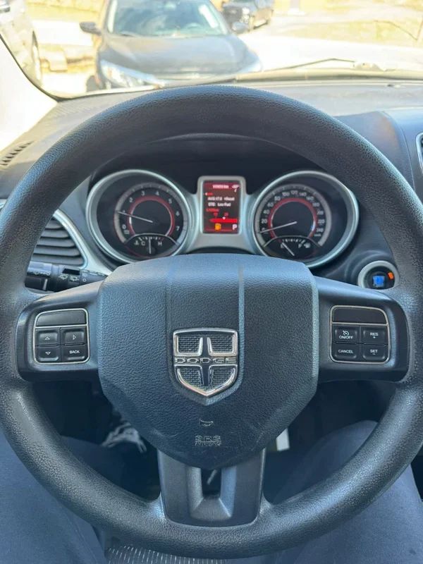 Dodge Journey 2012 - Thumbnail 10