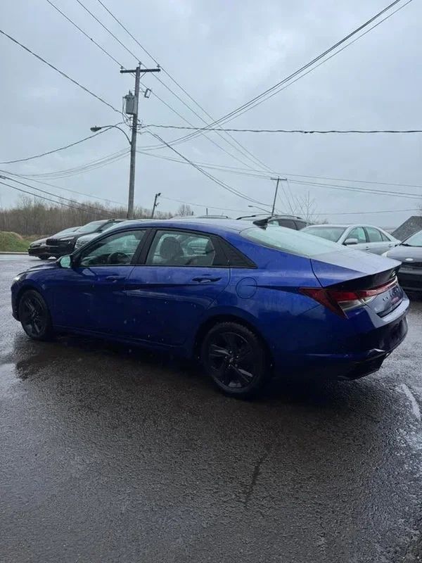Hyundai Elantra 2023 - Image 4