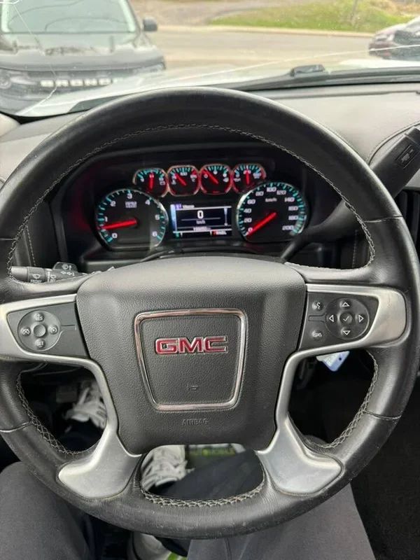 GMC Sierra 2017 - Image 11