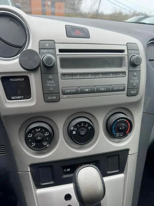 Toyota Matrix 2010 - Image 10