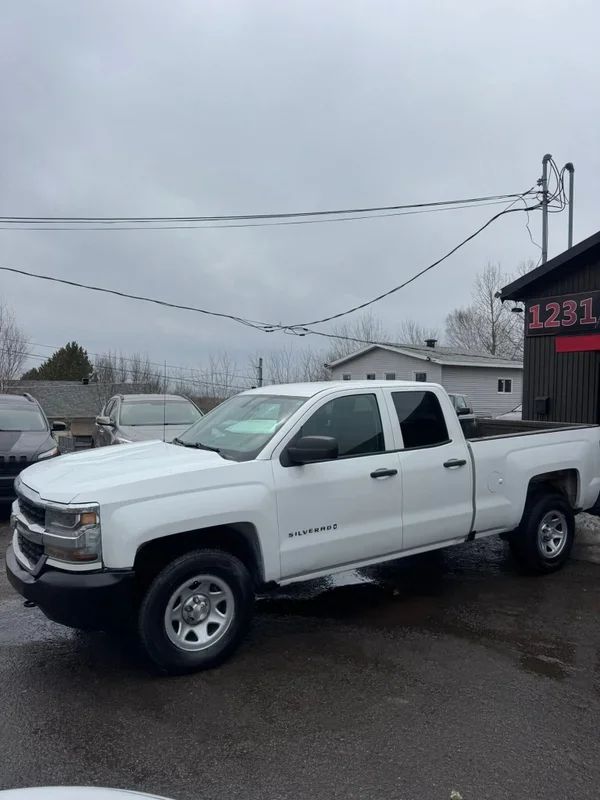 Chevrolet Silverado 2018 - Image 2