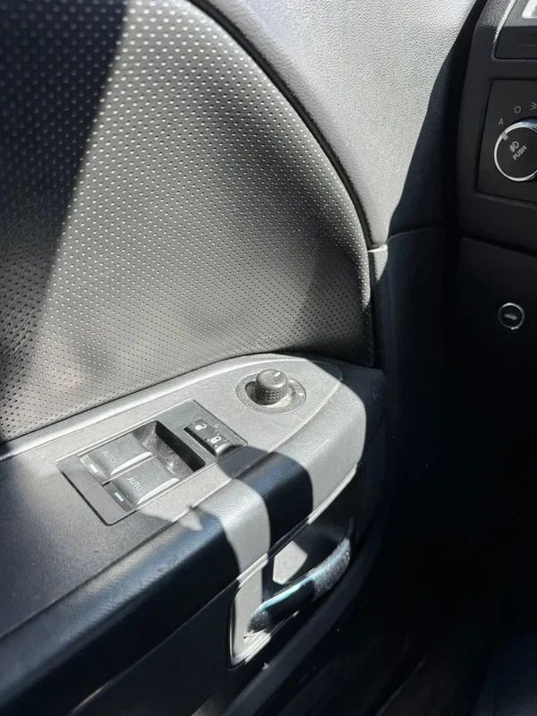 Dodge Challenger 2014 - Image 7