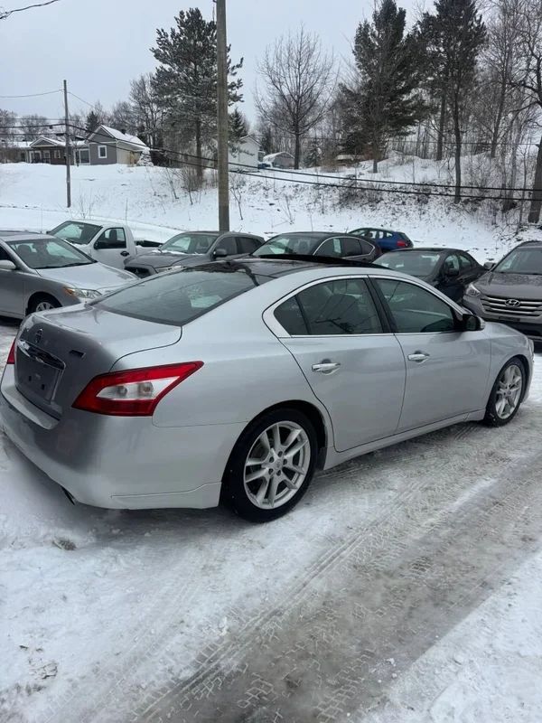 Nissan Maxima 2010 - Image 3