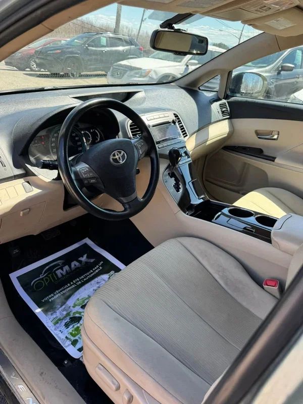 Toyota Venza 2010 - Image 6