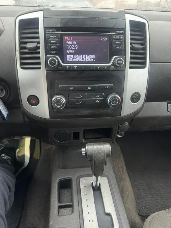 Nissan Frontier 2015 - Image 7