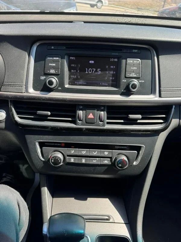 Kia Optima 2018 - Image 10